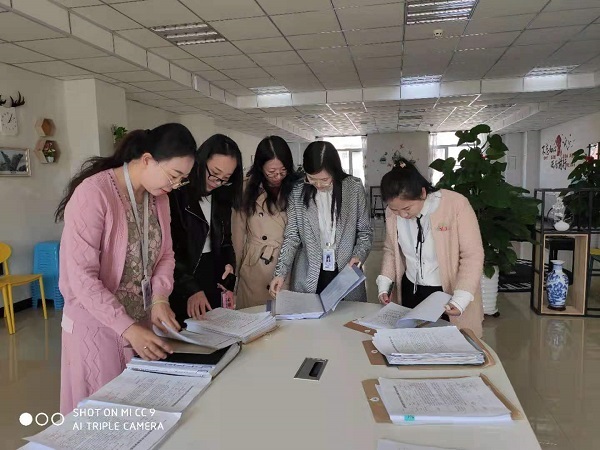 督导评估处组织开展教案交流展示活动1-1